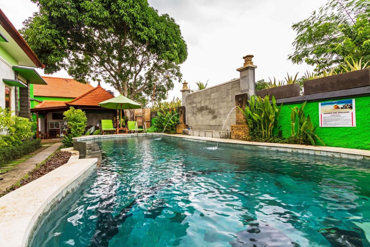 Lembongan Hostel Nusa Lembongan Exteriör bild