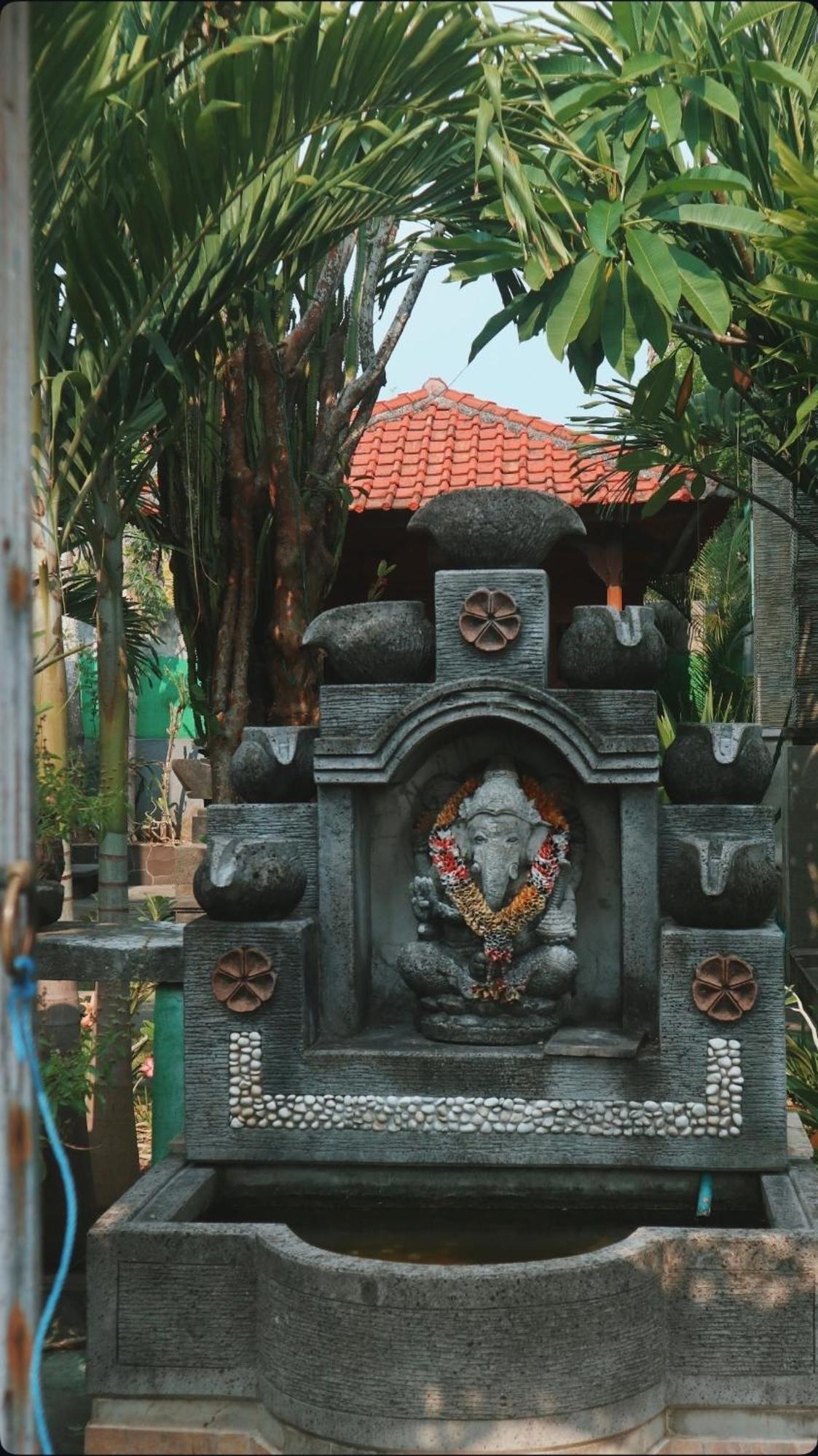 Lembongan Hostel Nusa Lembongan Exteriör bild