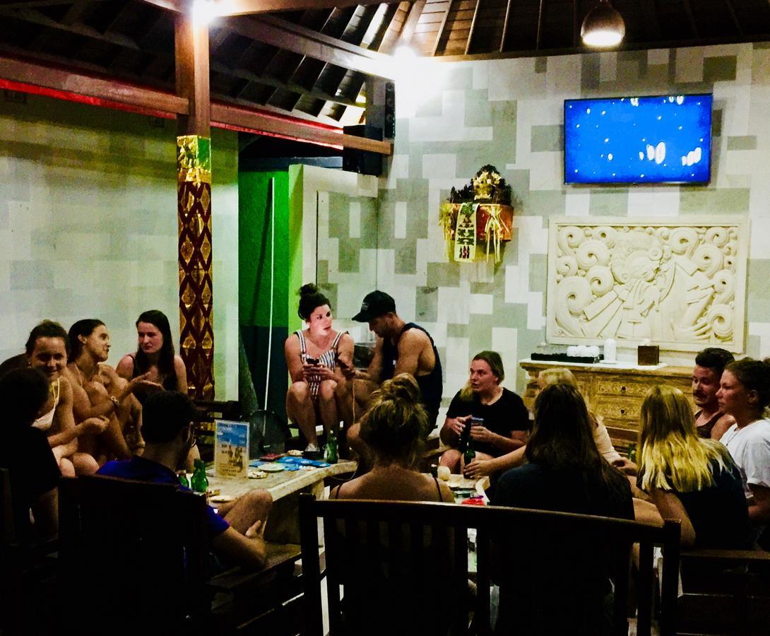 Lembongan Hostel Nusa Lembongan Exteriör bild